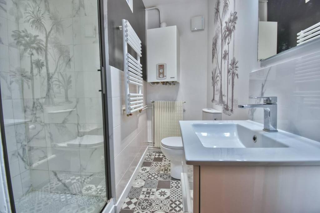 *Au Sauna De Maintenon* Bagian luar foto